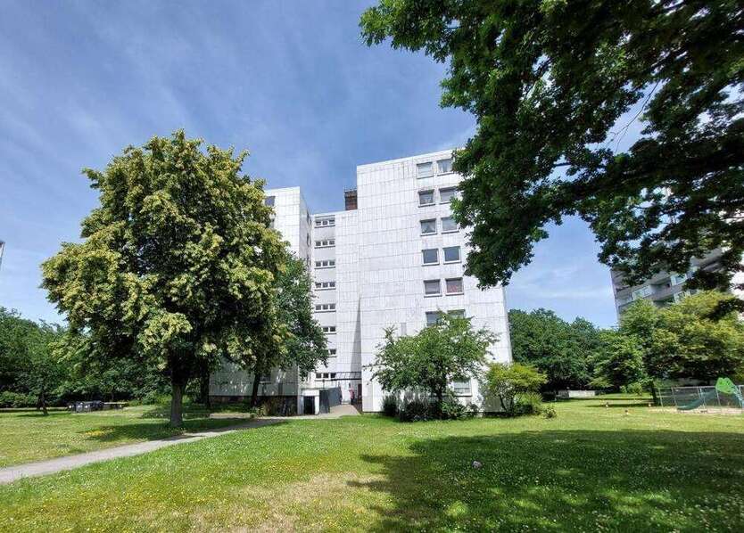 Wohnung zum Mieten in Bremen 551 € 70.05 m²