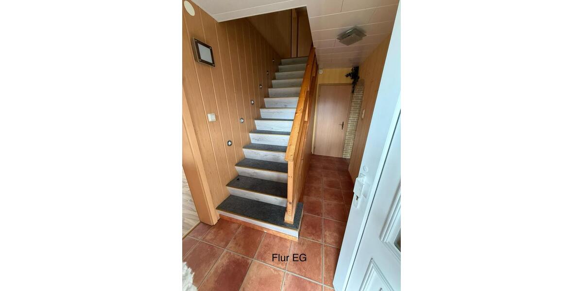 Einfamilienhaus Bergneustadt - 4.5 Zimmer, 130 m&sup2;, 245.000&euro; | Angebot:26415030