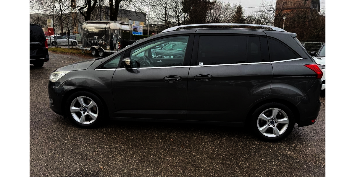 Ford Grand C-Max 134.000 km 11.900 &euro; München 81243