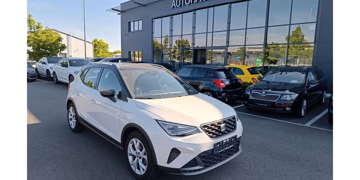 Seat Arona 53.439 km 14.377 &euro; Fürth 90763