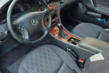 Mercedes C 220