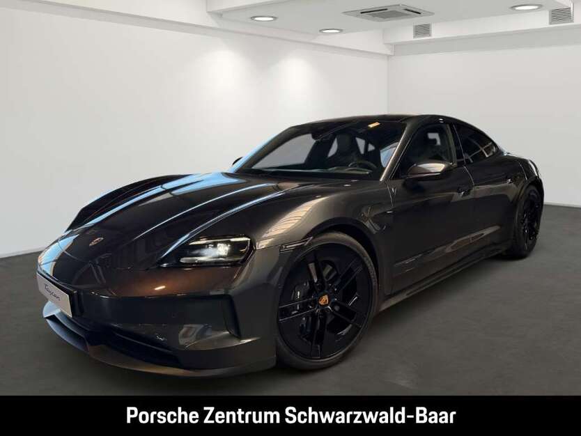 Porsche Taycan 7.900 km 113.770 € Villingen-Schwenningen 78048
