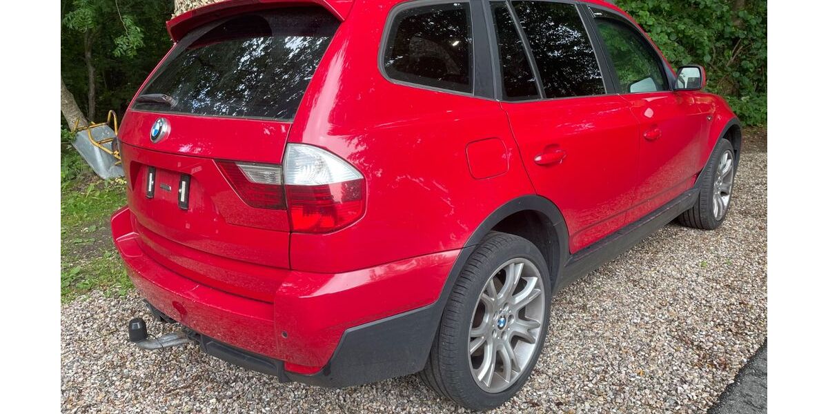 BMW X3 317.000 km 1.800 &euro; Schülp 24589