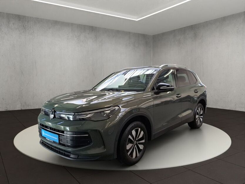 VW Tiguan 17.908 km 39.900 € Dietzenbach 63128