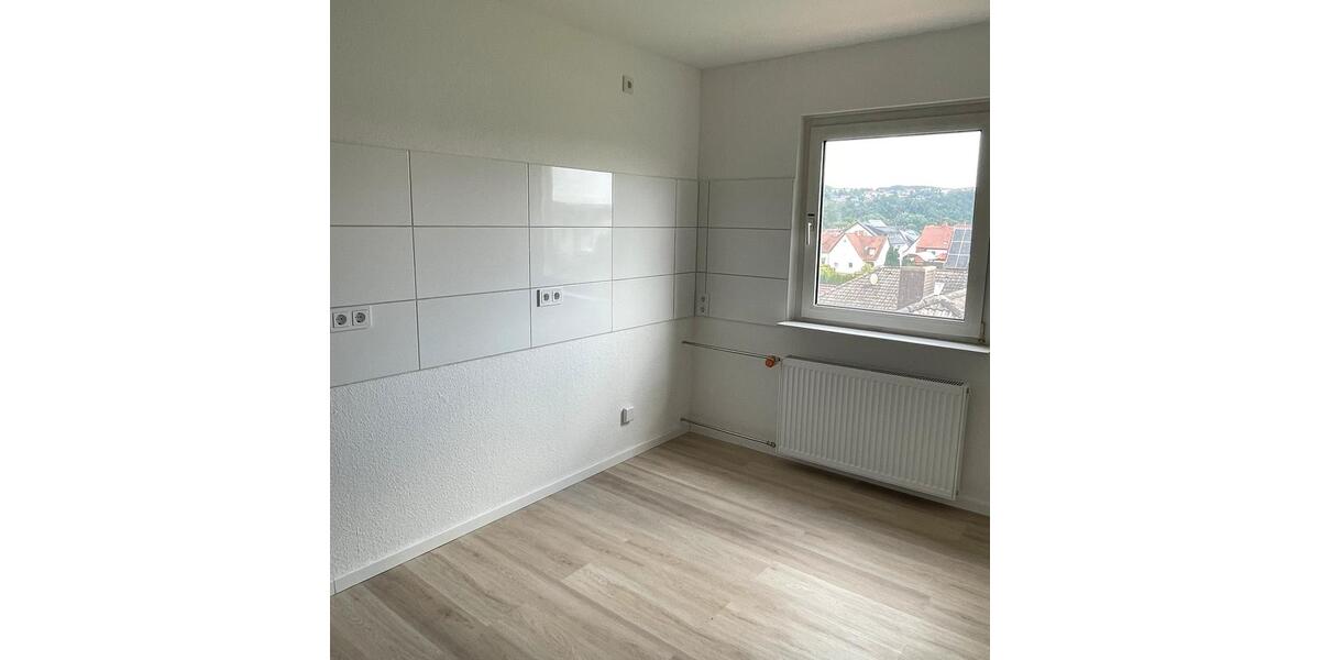 Etagenwohnung Rotenburg an der Fulda - 2.5 Zimmer, 63 m&sup2;, 500&euro; | Angebot:26417724