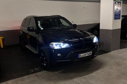 BMW X5 330.000 km 11.700 &euro; Berlin 12163