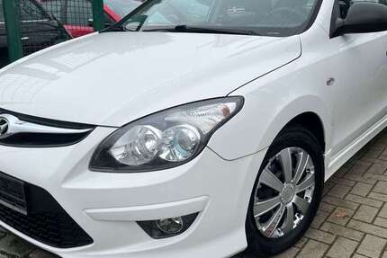 Hyundai i30 97.000 km 4.890 € Berlin 13086