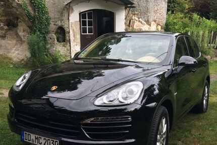 Porsche Cayenne 128.000 km 24.900 &euro; Dresden 01067
