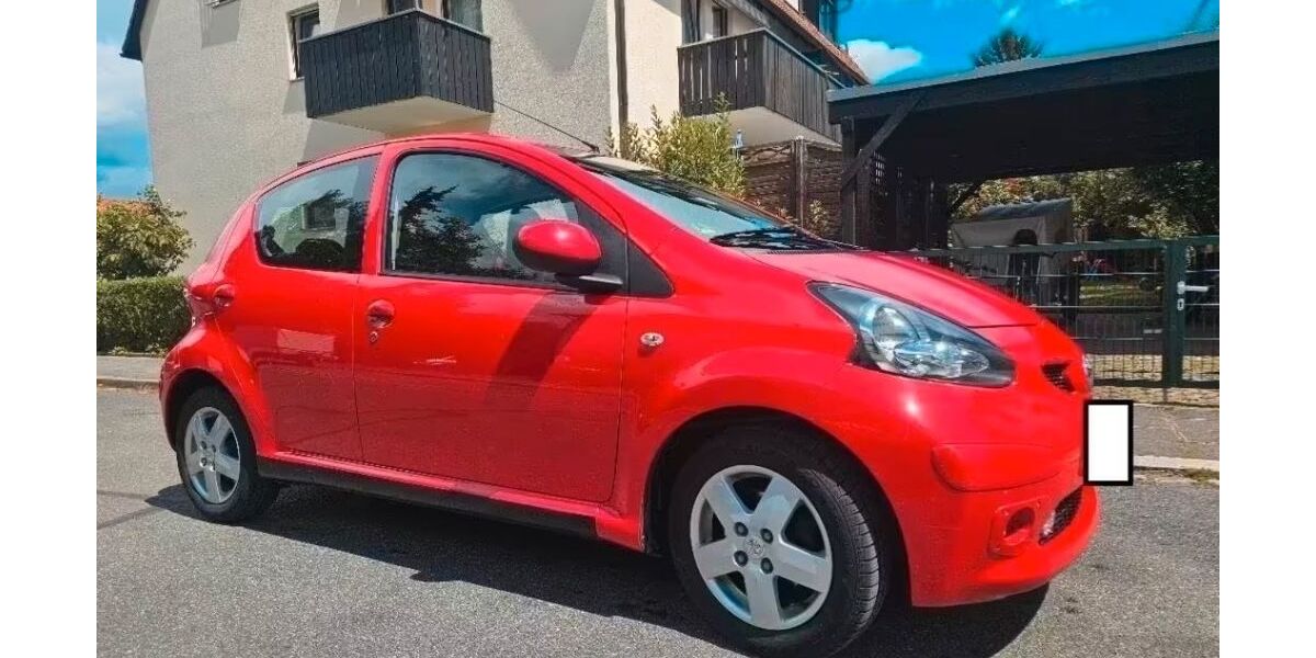Toyota Aygo (X) 122.000 km 1.800 &euro; Nürnberg 90419
