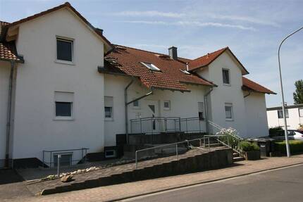 Wohnung Schwalmstadt Ziegenhain - 2 Zimmer, 70 m&sup2;, 490&euro; | Angebot:26787380