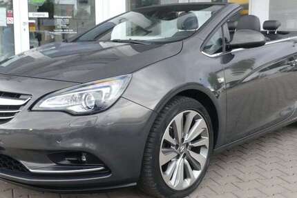 Opel Cascada 124.358 km 9.690 &euro; München 80687