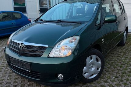 Toyota Corolla Verso 170.000 km 2.990 &euro; Mönchengladbach 41238