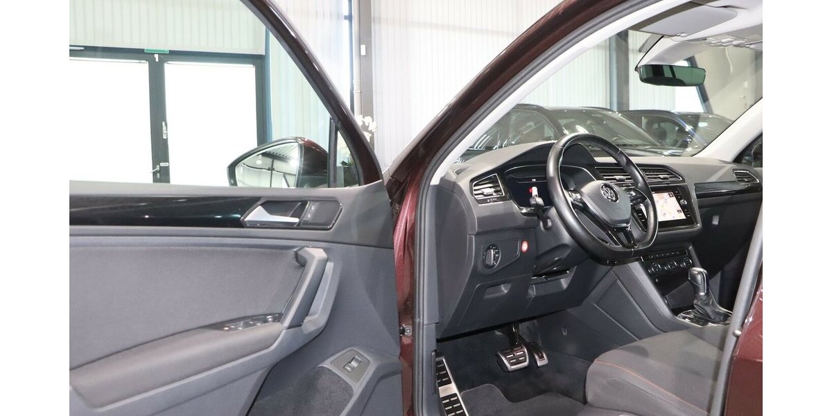 VW Tiguan 1.4 TSI DSG 4M SOUND / PANORAMA / AID 116.000 km 17.777 &euro; Hamm 59077