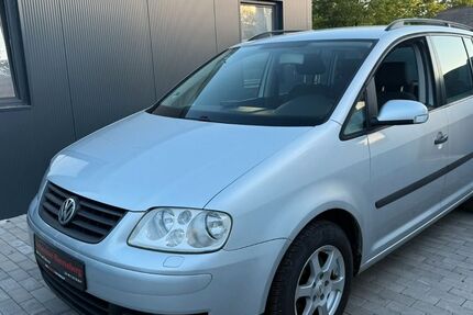 VW Touran 182.000 km 3.999 &euro; Herrenberg 71083