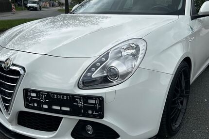 Alfa Romeo Giulietta 101.700 km 8.777 &euro; Oberkotzau 95145