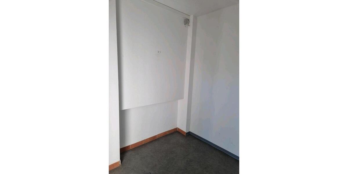 Gewerbeobjekt Ganderkesee - 200&euro; | Angebot:26683883