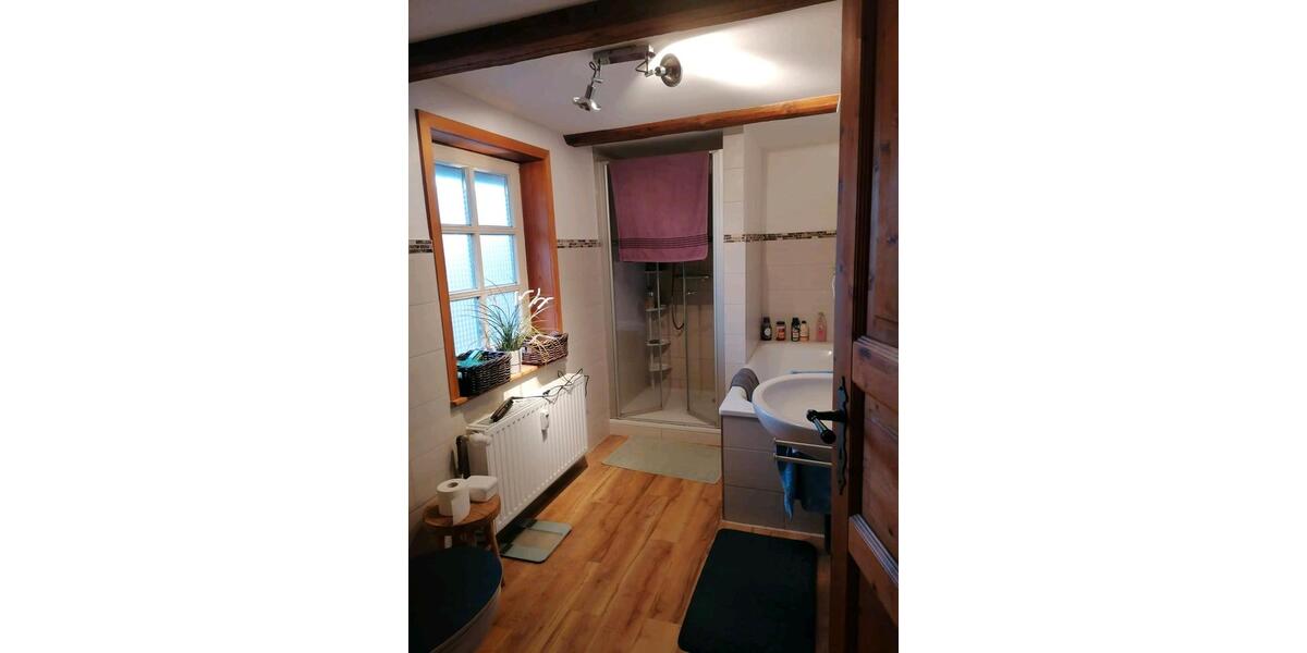 Etagenwohnung Söhlde - 5 Zimmer, 130 m&sup2;, 1.040&euro; | Angebot:25476243