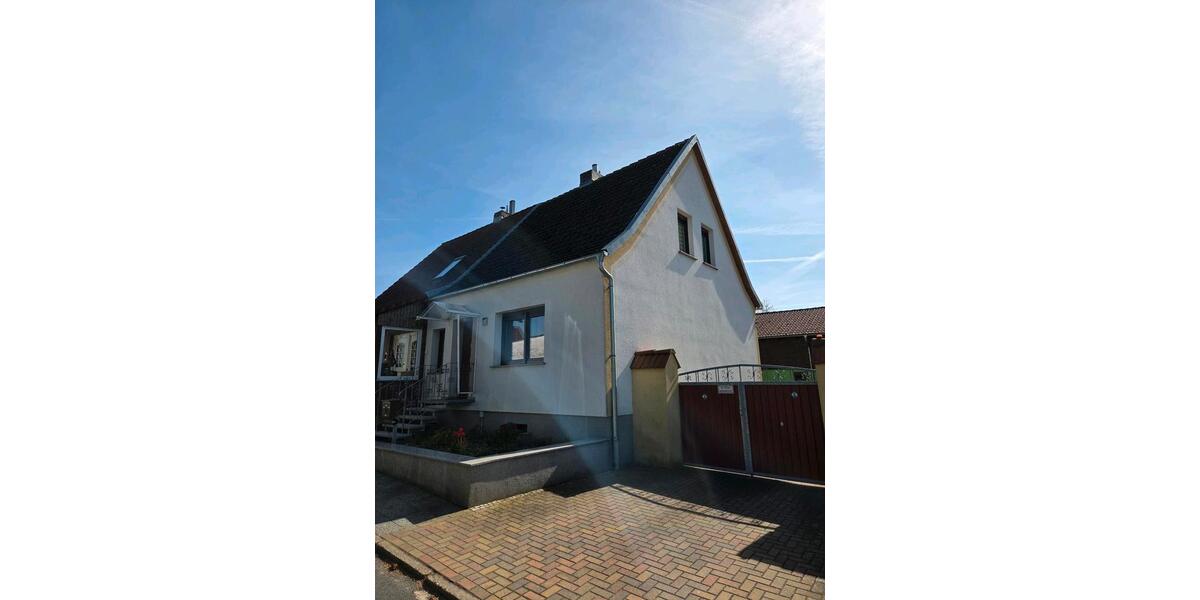 Einfamilienhaus Klötze - 6 Zimmer, 105 m&sup2;, 170.000&euro; | Angebot:26997784