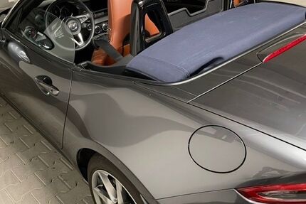 Mazda MX-5 9.808 km 32.300 &euro; Ludwigsburg 71640