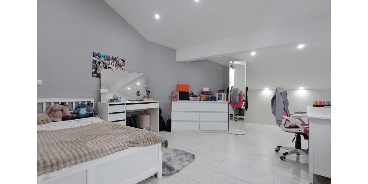 Einfamilienhaus Weißenthurm - 8 Zimmer, 260 m&sup2;, 720.000&euro; | Angebot:25716166