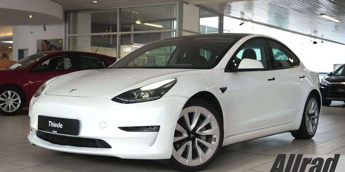Tesla Model 3 44.150 km 31.750 &euro; Schöningen 38364