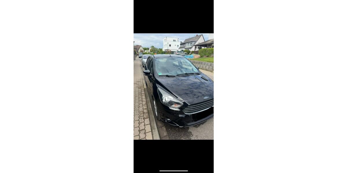 Ford Ka/Ka+ 82.323 km 8.990 &euro; Burgbrohl 56656