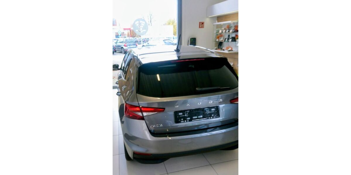 Skoda Fabia 10.000 km 21.500 &euro; Hamburg 22159