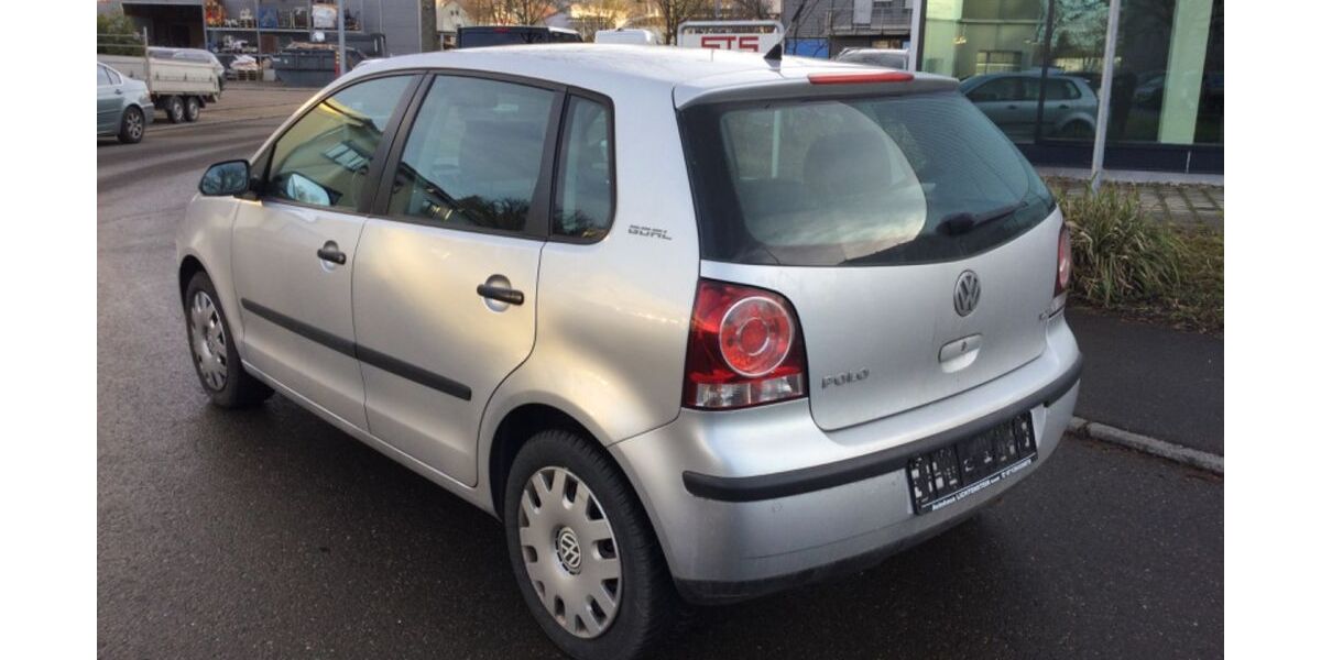 VW Polo 91.600 km 2.800 &euro; Metzingen 72555
