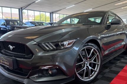 Ford Mustang 16.400 km 38.900 &euro; Oberhausen 46047