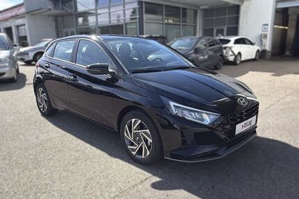 Hyundai i20 2.500 km 24.070 &euro; Sinzheim 76547