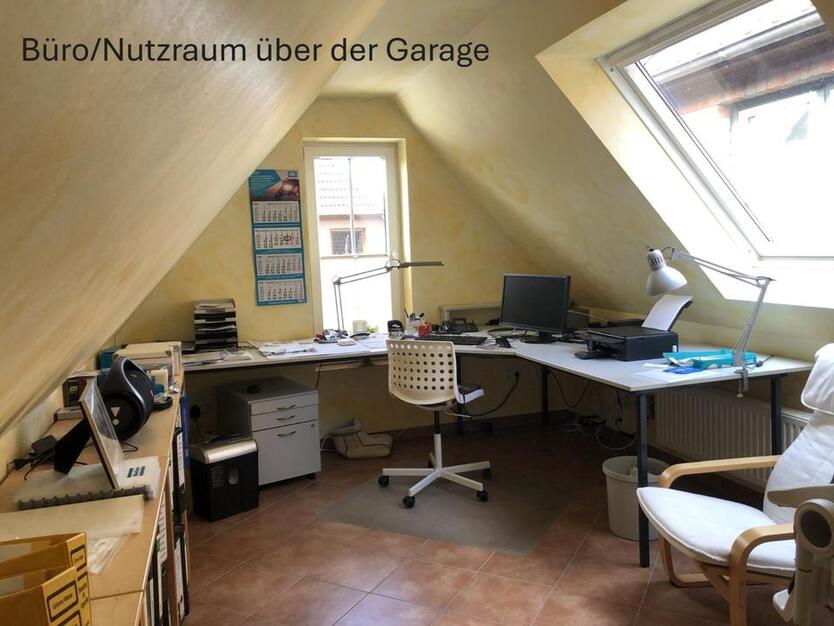 PROVISIONSFREI: Besondere Doppelhaushälfte in Hude (Ortsnähe) zimmer