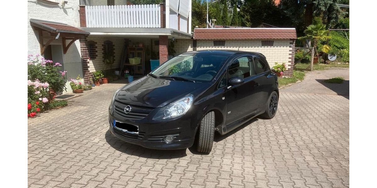 Opel Corsa 130.000 km 2.999 &euro; Pirna 01796