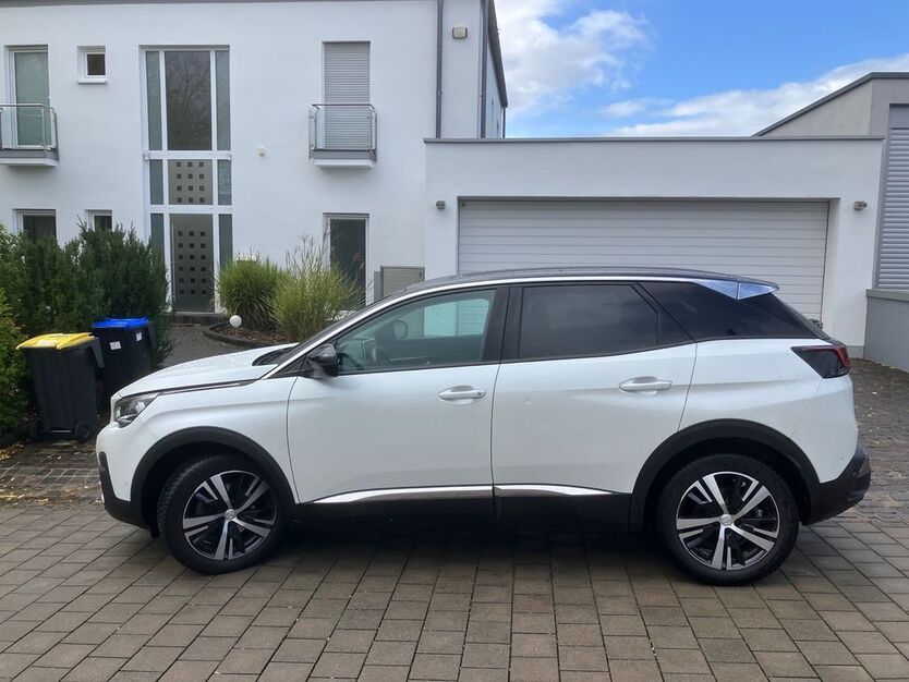 Peugeot 3008 72.000 km 15.200 € Saarbrücken 66119