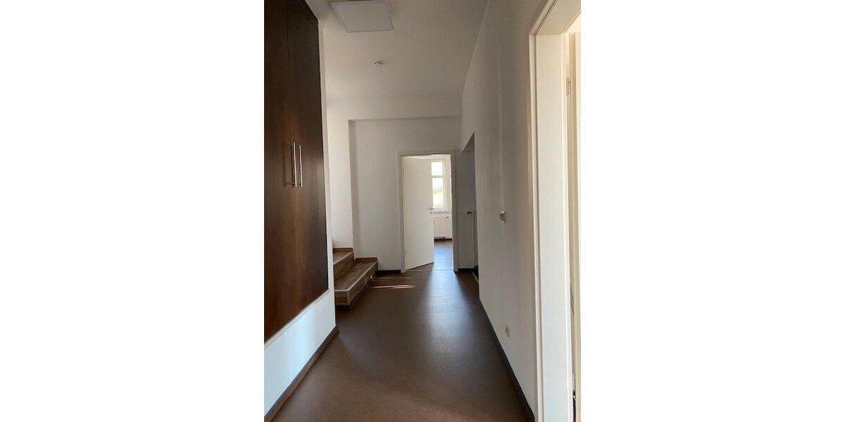 Erdgeschoßwohnung Sonneberg - 2 Zimmer, 80 m&sup2;, 520&euro; | Angebot:26351031