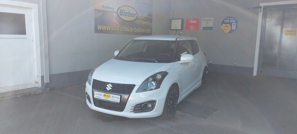 Suzuki Swift 235.293 km 4.440 &euro; Sarching 93092