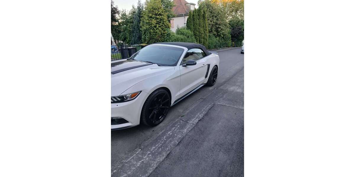 Ford Mustang 63.660 km 27.000 &euro; Kassel, Landkreis (Hessen) 34125