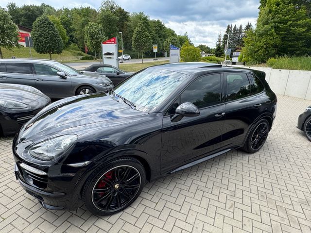 Cayenne