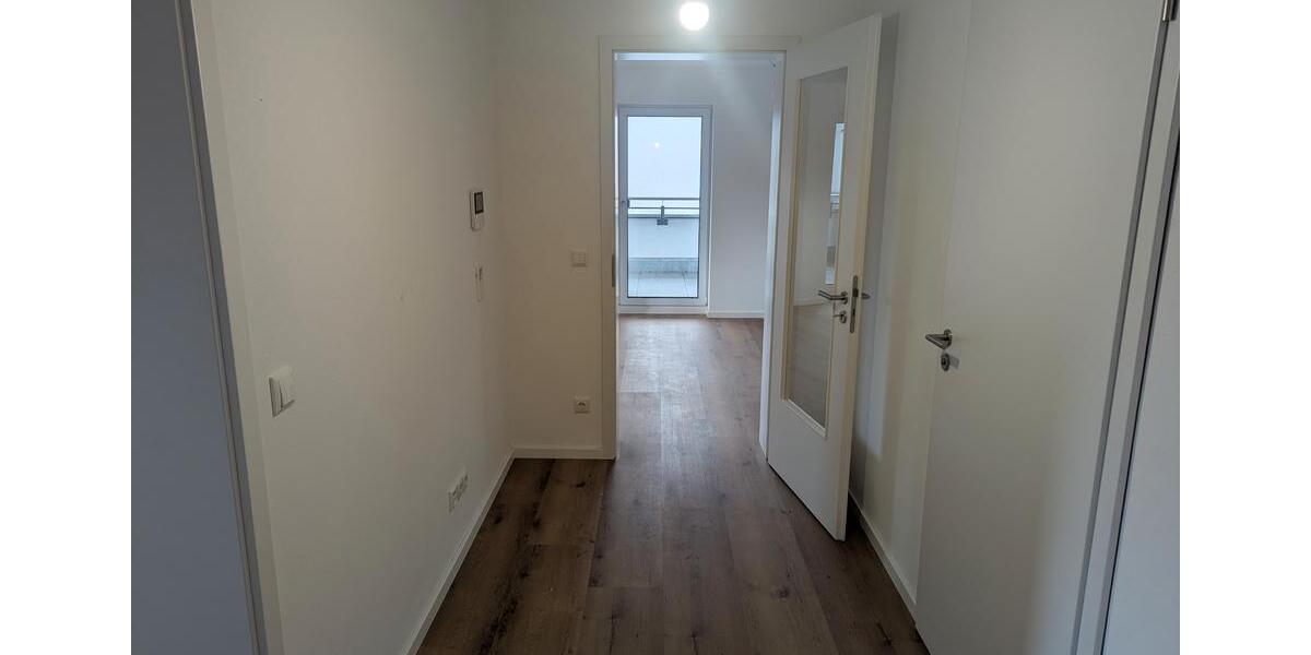 Etagenwohnung Straubing - 2 Zimmer, 77 m&sup2;, 930&euro; | Angebot:26134342