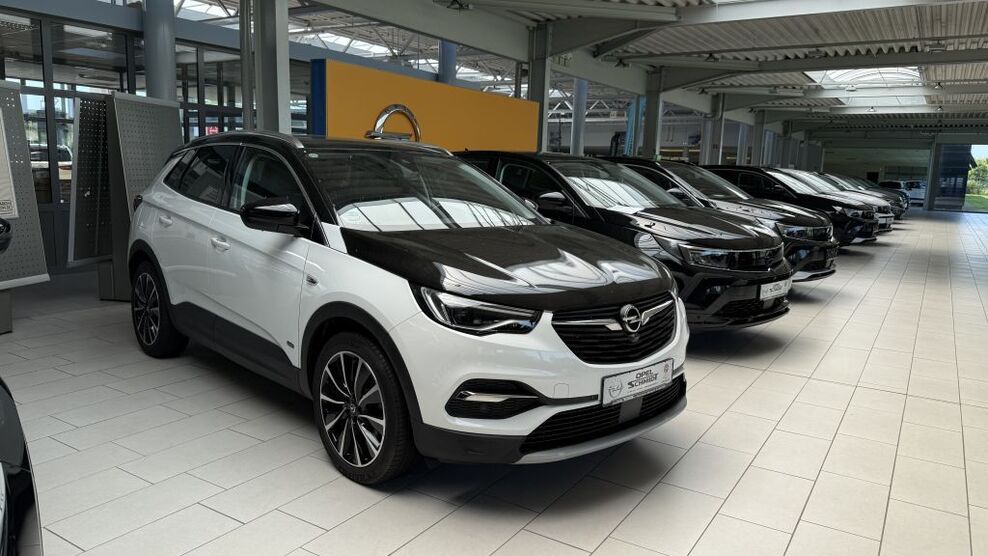 Opel Grandland (X) 41.051 km 21.390 € Wilhelmshaven 26389
