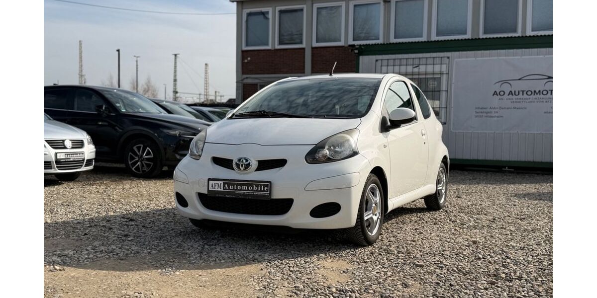 Toyota Aygo (X) 45.900 km 4.999 &euro; Hildesheim 31137