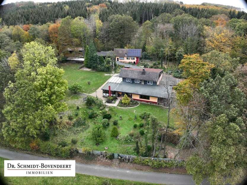 Haus zum Kaufen in Rosenheim 595.000 € 250 m²
