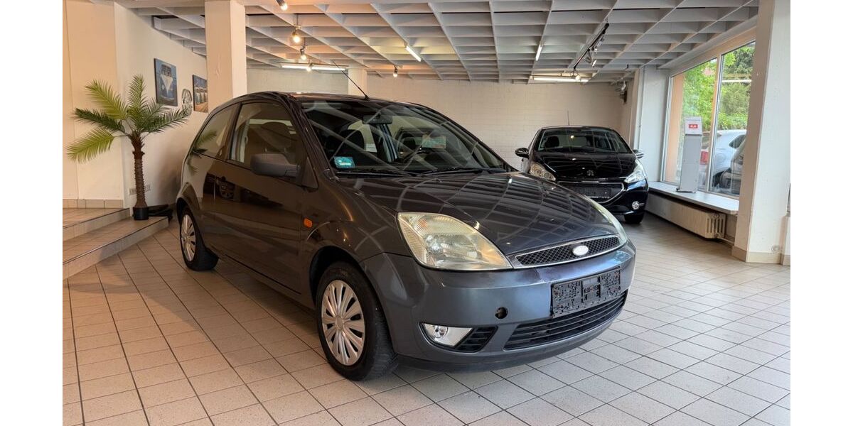 Ford Fiesta 240.000 km 770 &euro; Schwanfeld 97523