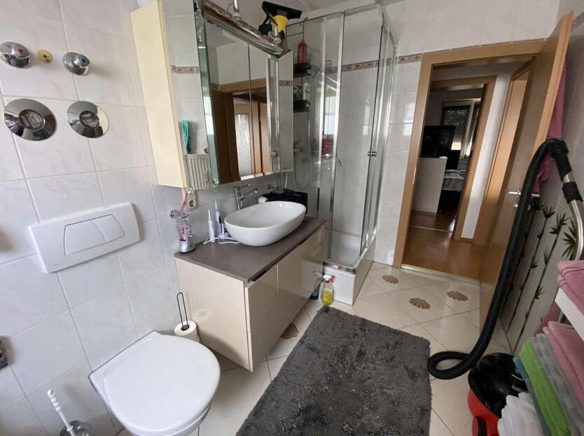 Wunderschöne 4 Zimmer Wohnung Augsburg-Kriegshaber zimmer