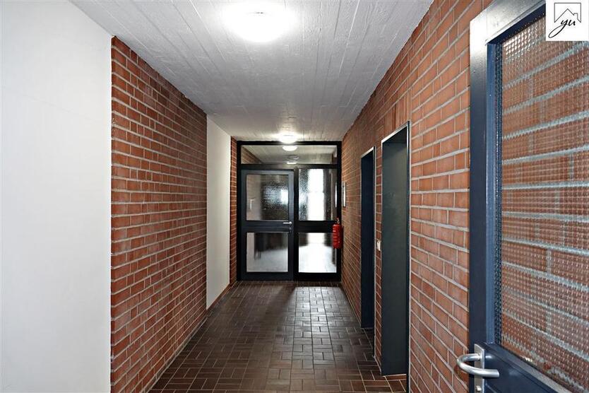Geräumige Gewerbefläche in stadtnaher Lage in Aurich zimmer