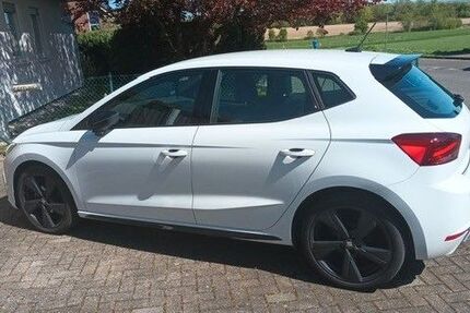 Seat Ibiza 52.600 km 14.350 &euro; staufenberg bei kassel 34355