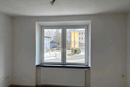 Wohnung Selb - 1.5 Zimmer, 30 m&sup2;, 320&euro; | Angebot:25417792