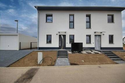 Jetzt mieten - hochwertiges Massivhaus in ruhiger Lage von Borna 4 zimmer