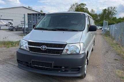 Toyota Hiace 263.000 km 10.990 &euro; Salzhausen 21376