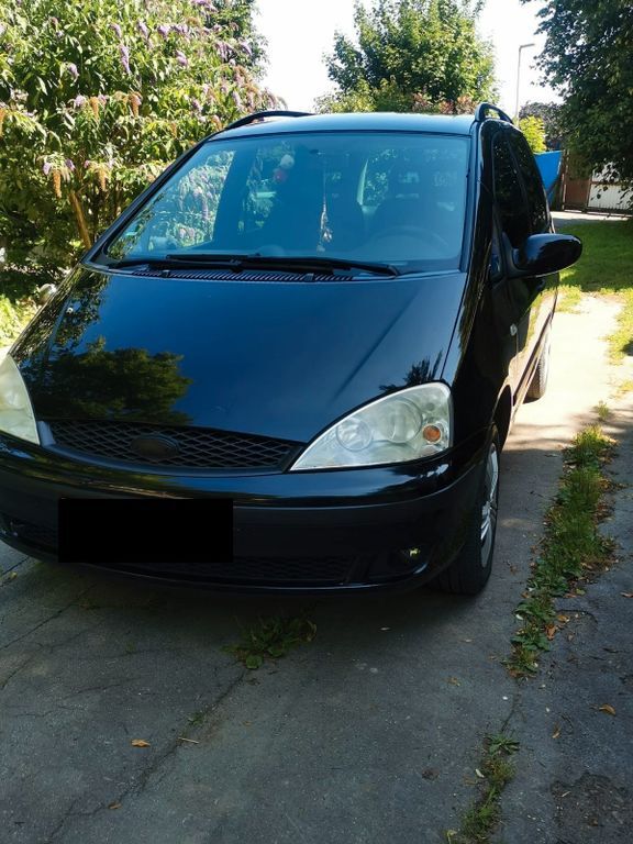 Ford Galaxy 250.176 km 2.750 € Extertal 32699