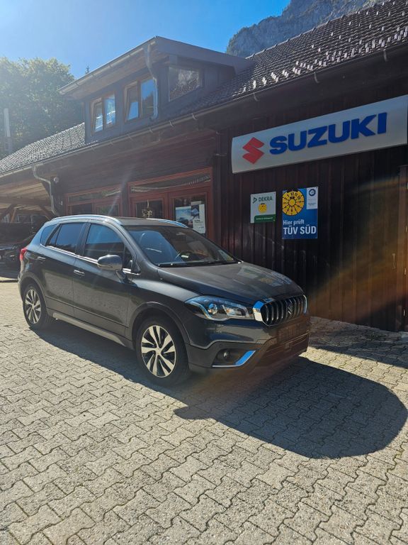 (SX4) S-Cross
